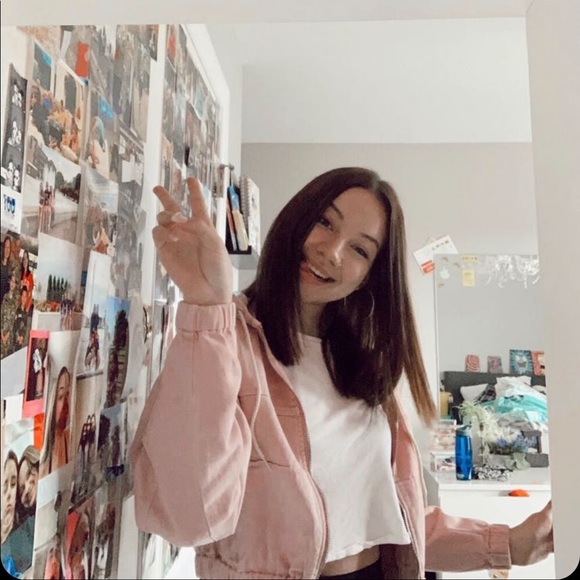 Meet your Posher, Hanna - Picture 8 of 14